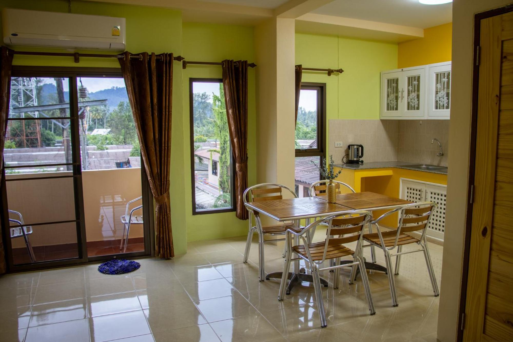 Thai Life Guesthouse Khaolak Khaulak Kültér fotó